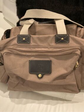 Eddie Bower Weekend Bag/Carry On Bag Including Shoulder Strap